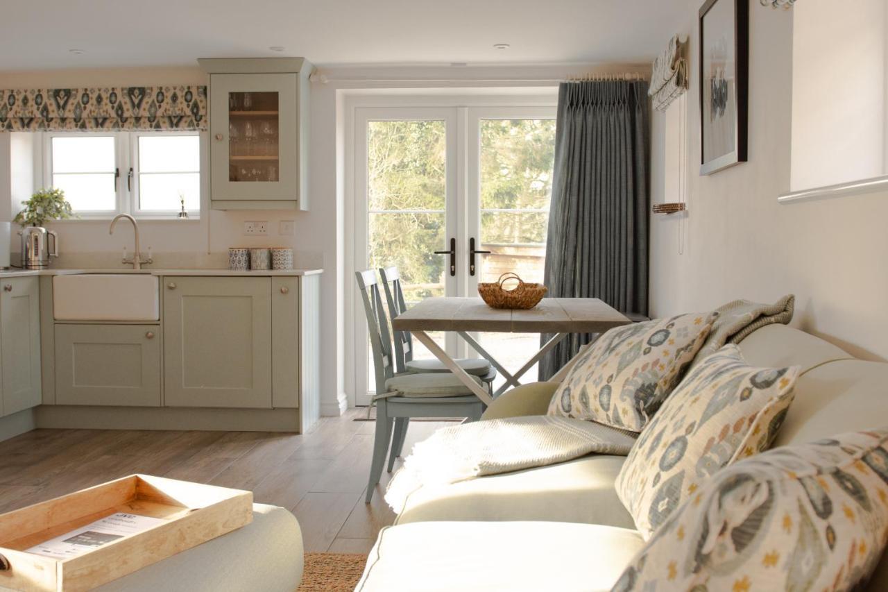 Finwood Green Farm Holiday Cottages-The Calf Shed And The Milk Parlour Henley-in-Arden Εξωτερικό φωτογραφία