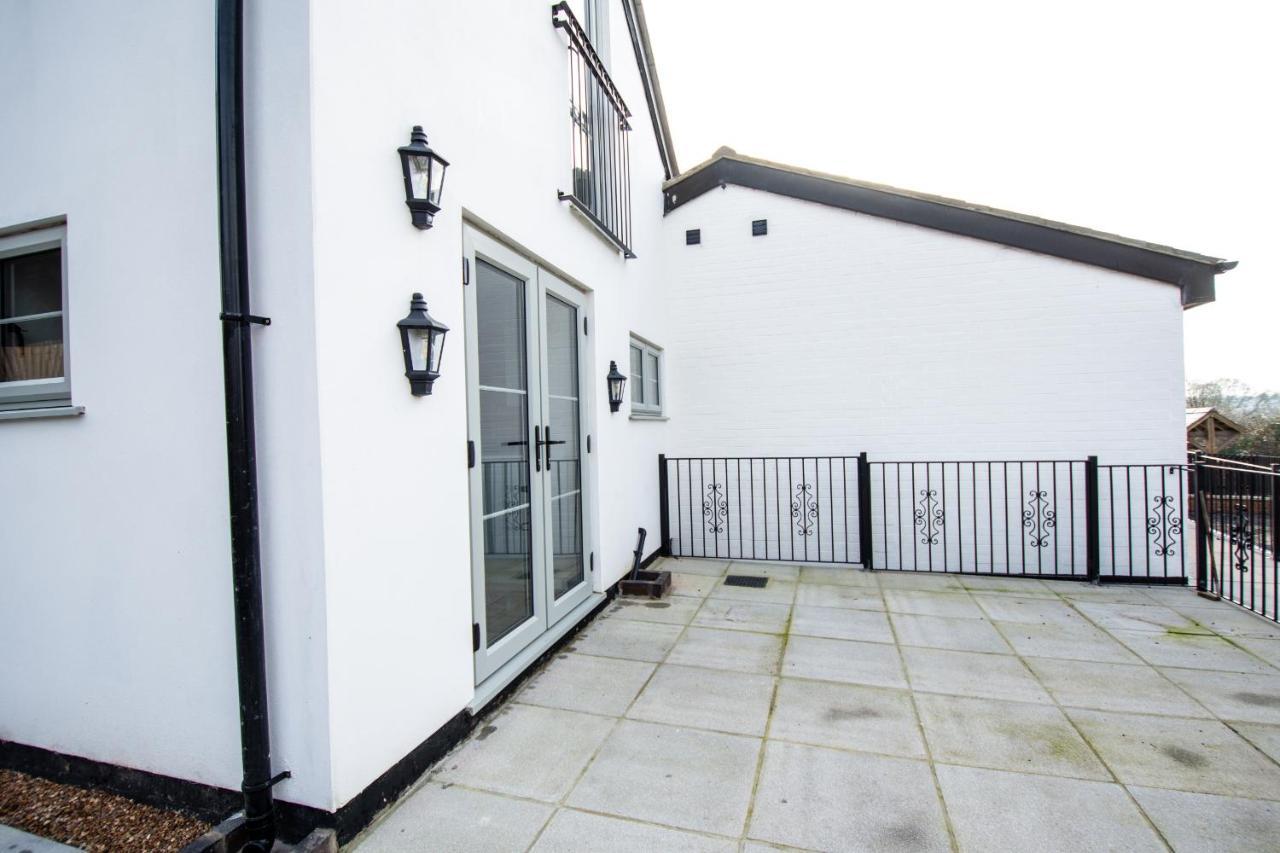 Finwood Green Farm Holiday Cottages-The Calf Shed And The Milk Parlour Henley-in-Arden Εξωτερικό φωτογραφία